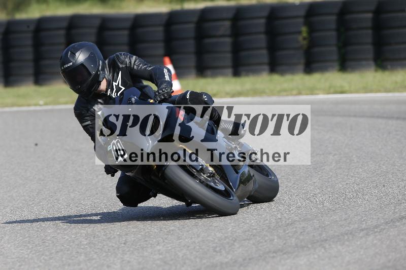 Archiv-2025/45 10.08.2025 Plüss Moto Sport ADR/Freies Fahren/80